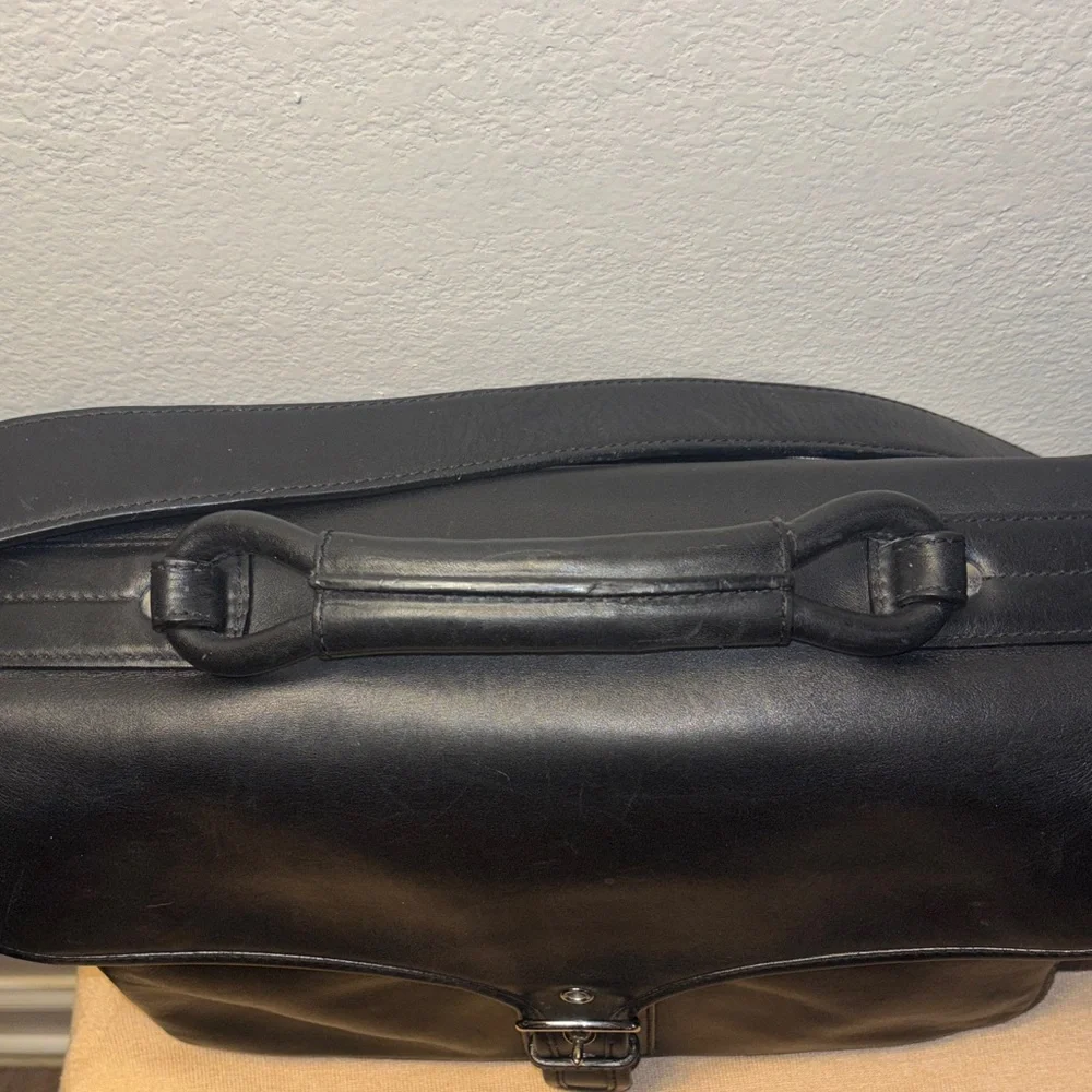 Coach Logan BLK Leather Large Business Portfolio Messenger Laptop #5238